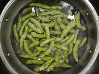 香辣豆角的做法步骤：1