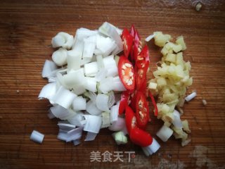 巜皇上吃什么》：海米拌菠菜的做法步骤：7