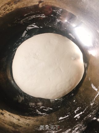 青椒鸡肉煎饺的做法步骤：1