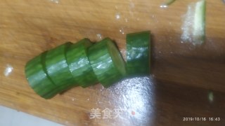 黄瓜拼花的做法步骤：2