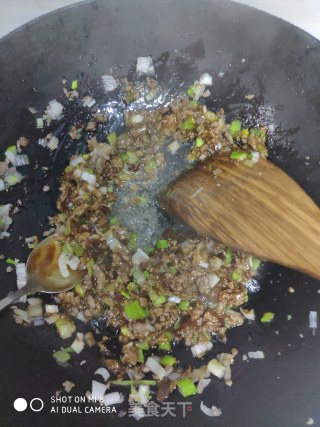 花生芝麻猪肉酱的做法步骤：5