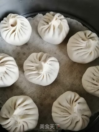 韭菜包子的做法步骤：9
