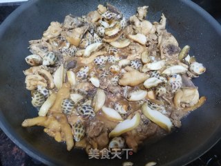 鸡花螺鲍鱼煲的做法步骤：9