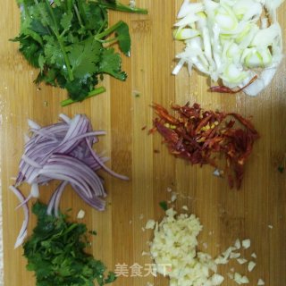 芹菜小炒肉的做法步骤：4
