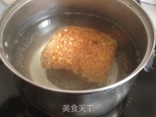 芋头扣肉的做法步骤：1