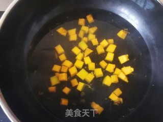 枸杞南瓜汤圆的做法步骤：2