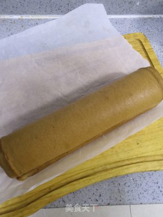 可可肉松蛋糕卷的做法步骤：14