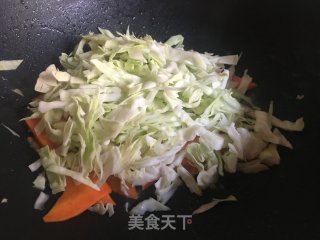卷心菜鸡蛋炒面的做法步骤：9