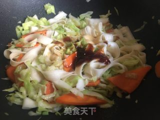 卷心菜鸡蛋炒面的做法步骤：10