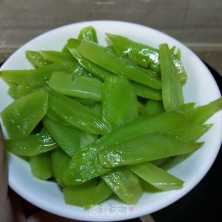 牛肉炒莴笋的做法步骤：6