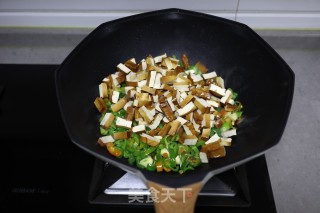辣椒爆炒豆腐干的做法步骤：5