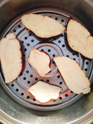 奶香白薯红豆饼的做法步骤：1