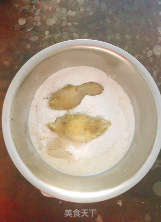 奶香白薯红豆饼的做法步骤：2