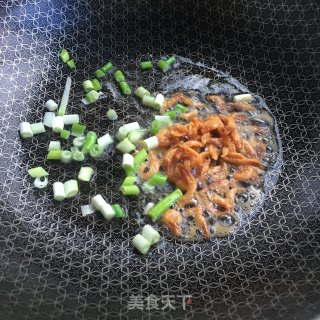 金钩海米炒萝卜的做法步骤：4