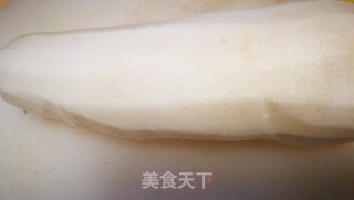 羊肉丸子汆萝卜的做法步骤：1