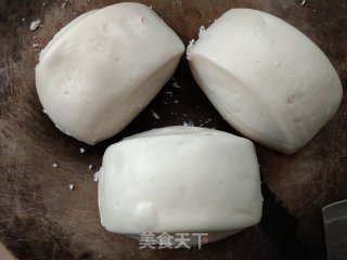 馒头汉堡（简易版）的做法步骤：1