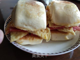 馒头汉堡（简易版）的做法步骤：23
