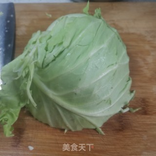 西红柿炒圆白菜的做法步骤：1