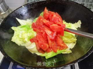 西红柿炒圆白菜的做法步骤：6