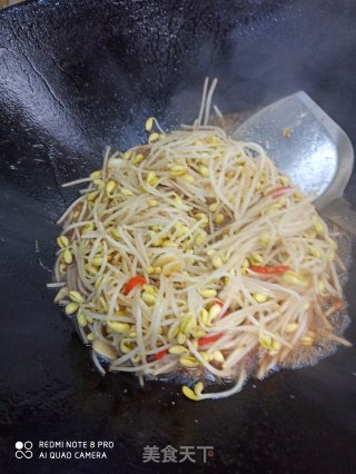 素炒黄豆芽的做法步骤：5
