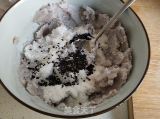香煎芋头糕的做法步骤：3