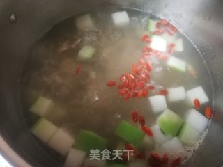 萝卜枸杞牛尾汤的做法步骤：11