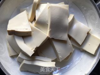 家常豆腐的做法步骤：1