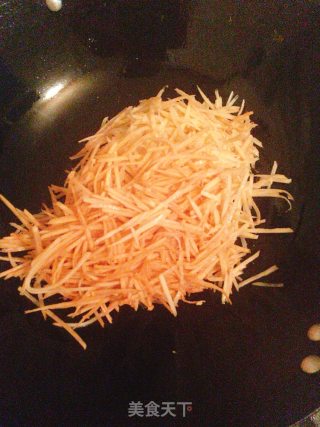 菠菜卷饼的做法步骤：2