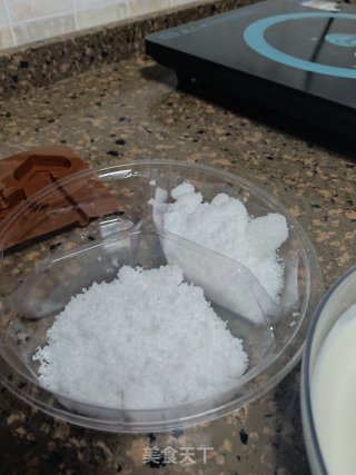 自制牛奶棒棒糖的做法步骤：3