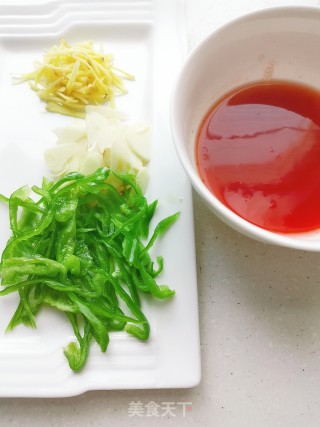 锅包肉的做法步骤：3