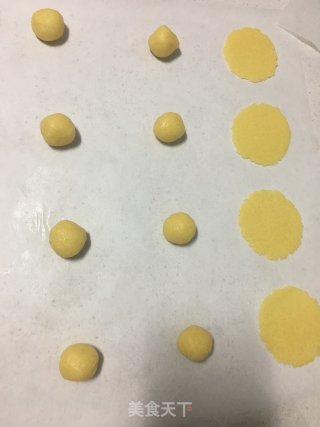 酥皮奶油泡芙的做法步骤：2