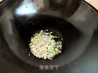 素炒红萝卜的做法步骤：4