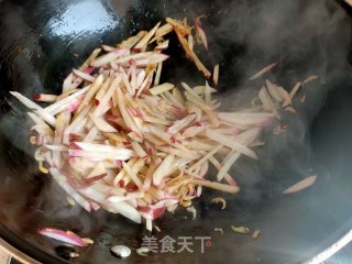 素炒红萝卜的做法步骤：8