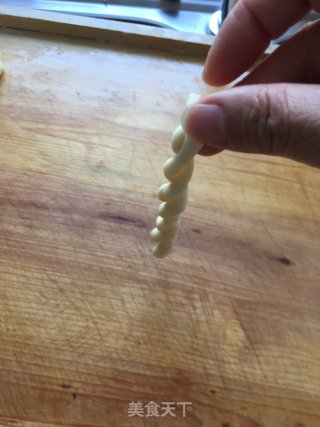 麻花蜂蜜大麻花的做法步骤：11