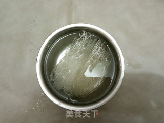 咖喱粉丝虾的做法步骤：3