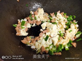 虾仁青椒蛋炒饭的做法步骤：6