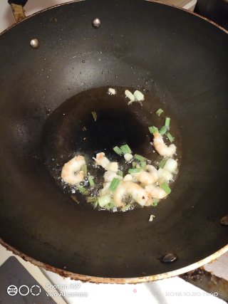 虾仁冬瓜的做法步骤：3