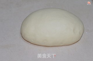 心形花卷的做法步骤：1