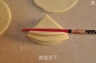 心形花卷的做法步骤：5