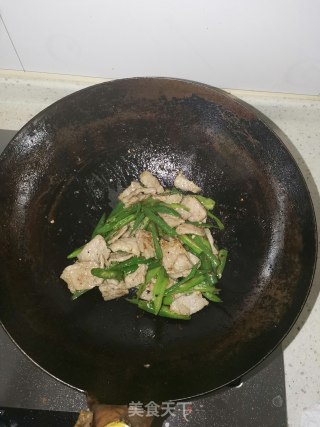 辣椒炒肉的做法步骤：5