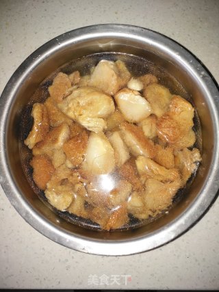 猴头菇排骨汤的做法步骤：1