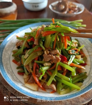 香芹肉丝的做法步骤：11
