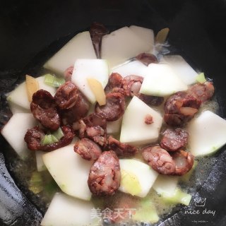 冬瓜炒腊肠的做法步骤：9