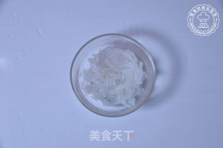 冰糖阿胶燕窝的做法步骤：2