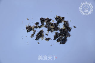 冰糖阿胶燕窝的做法步骤：3