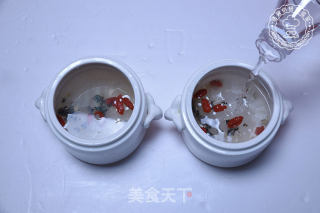冰糖阿胶燕窝的做法步骤：6