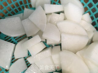 烤鸭萝卜汤的做法步骤：3