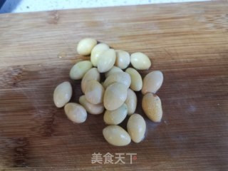 酸辣鲜红莲的做法步骤：4