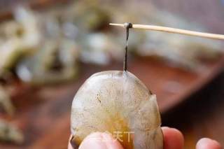家庭版肉蟹煲的做法步骤：1