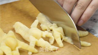 家庭版肉蟹煲的做法步骤：2